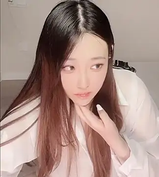 clara-cc online show from February 5, 2026, 1:49 pm