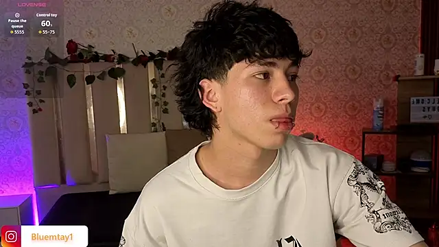 kaelwolf tay online show from February 20, 2026, 7:25 pm