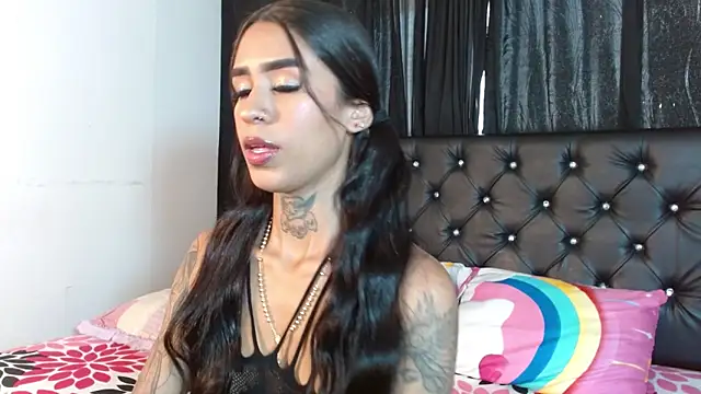 Ameliejoness  online show from January 18, 2026, 2:54 pm