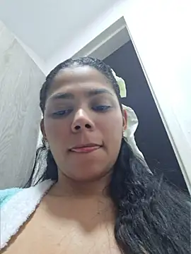 Mia Rosex online show from April 3, 2026, 5:49 am