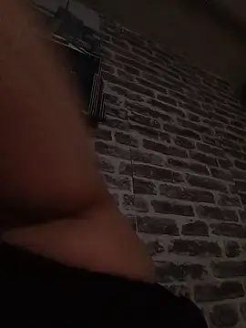 SquirtPassion1995 online show from March 16, 2026, 12:27 am