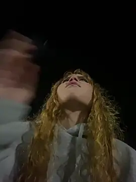 Snapshot of Labby18 chatting on December 21, 2025, 1:24 am Labby18 online show from December 21, 2025, 1:24 am