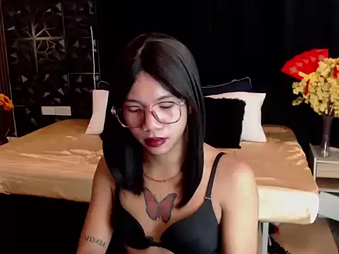 TransGoddessSofia online show from January 14, 2026, 9:48 am