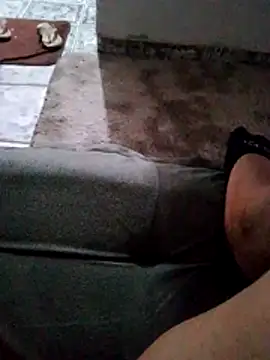 Mirellafoss online show from December 2, 2025, 11:15 am