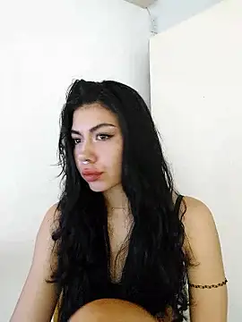 ArgentinaShani online show from January 13, 2026, 6:35 pm