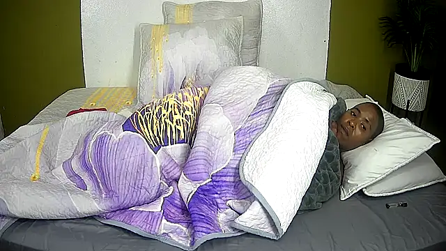 SexyCurves9 online show from June 11, 2026, 12:43 am