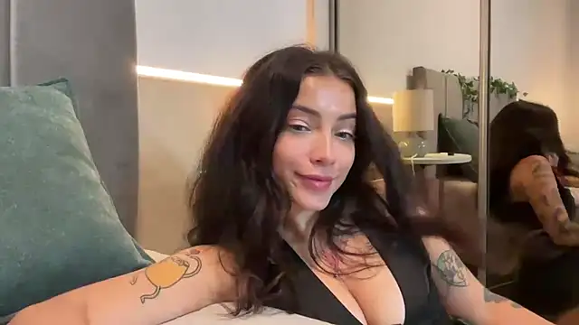 LianixLoverx online show from July 15, 2026, 8:36 pm