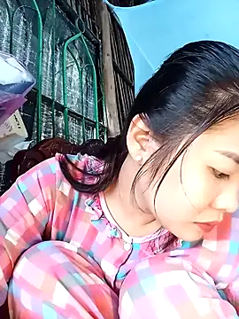 Lin-kute98 online show from February 12, 2026, 12:05 am