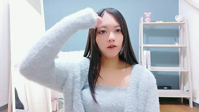 Snapshot of Akari-xp chatting on December 2, 2025, 7:25 am Akari-xp online show from December 2, 2025, 7:25 am