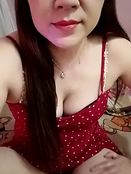 Lily-ross22 online show from May 8, 2026, 7:52 pm