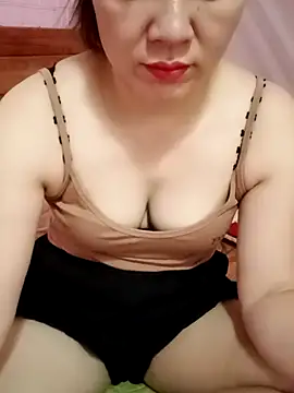 Lily-ross22 online show from May 30, 2026, 3:58 am
