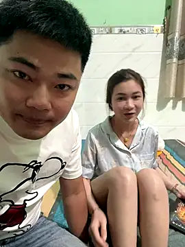 lezhou888 online show from December 5, 2025, 1:52 pm