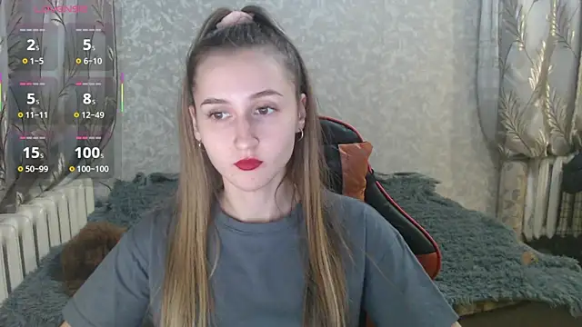 Snapshot of Ave_Costly chatting on December 20, 2025, 4:36 pm Ave Costly online show from December 20, 2025, 4:36 pm