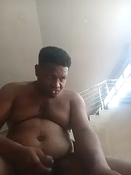 Snapshot of LovelyHughes chatting on February 7, 2026, 11:36 am LovelyHughes online show from February 7, 2026, 11:36 am