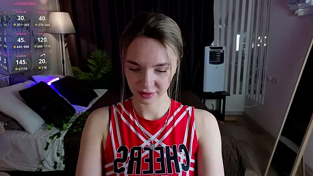 molly crystal online show from January 13, 2026, 1:33 am