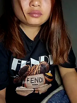 mai-mai-97 online show from February 23, 2026, 7:11 pm