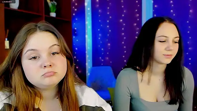 candy flossie1 online show from February 27, 2026, 8:09 pm