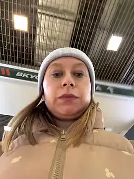 Brooke lover online show from March 21, 2026, 7:13 am