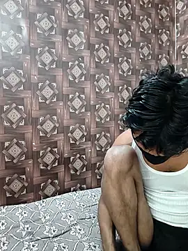 Sexy komal02 online show from April 4, 2026, 9:29 am