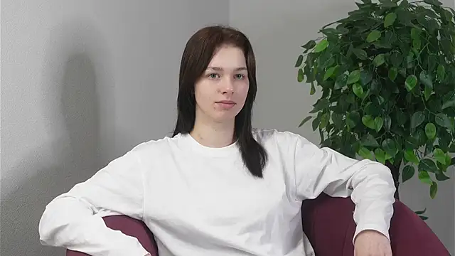 DeonHatala online show from November 25, 2025, 5:18 am