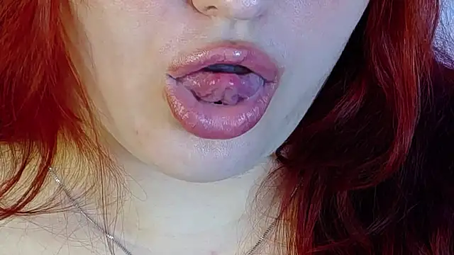 BelladonnaFox online show from April 1, 2026, 9:45 pm