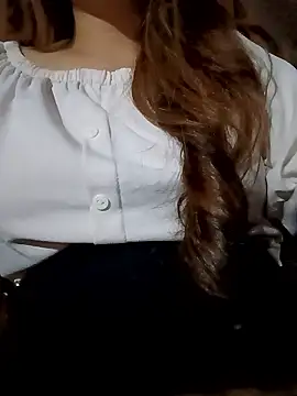 NariShow online show from January 12, 2026, 2:33 pm