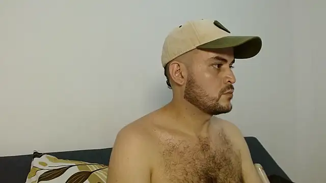 holegape online show from April 20, 2026, 8:21 pm