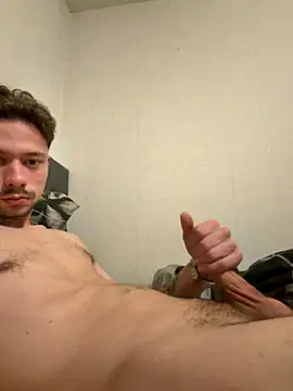 LEODR25 online show from November 24, 2025, 7:46 pm