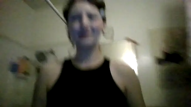 lilliabloom online show from February 25, 2026, 4:55 am