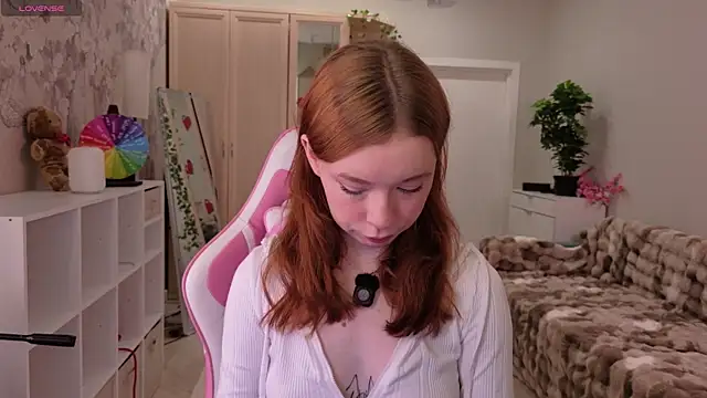eva aria online show from July 8, 2026, 4:39 am