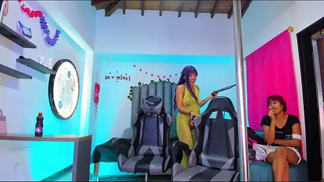 Polett Amaranta online show from April 10, 2026, 12:10 pm