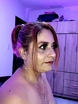 sexy ambarr online show from December 5, 2025, 1:14 am