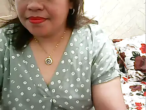 cutechubby online show from February 16, 2026, 11:39 am