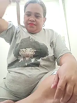 cutechubby online show from February 19, 2026, 11:28 am