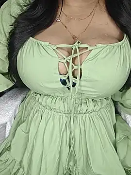Curvy Pooja online show from June 22, 2026, 6:49 pm