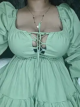 Curvy Pooja online show from July 4, 2026, 6:36 pm
