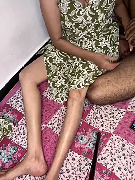 Snapshot of manumishraa chatting on November 25, 2025, 4:51 pm manumishraa online show from November 25, 2025, 4:51 pm