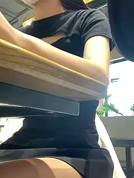 Snapshot of Ami_99 chatting on March 26, 2026, 1:55 am Ami 99 online show from March 26, 2026, 1:55 am