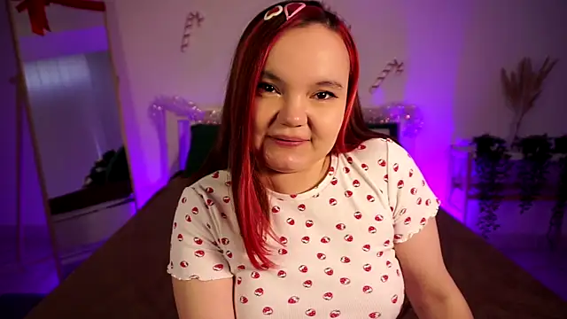 Rose Luvv online show from December 19, 2025, 7:26 am