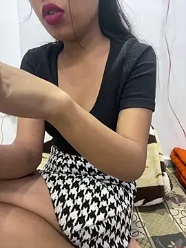 Triptii 0 online show from December 14, 2025, 7:18 pm