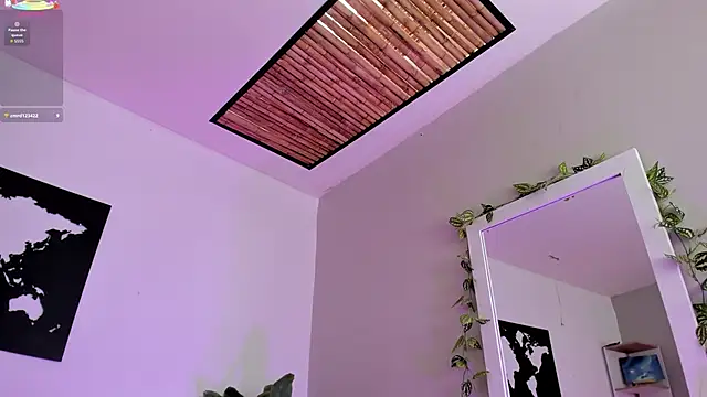 Luna lenoxx online show from November 25, 2025, 3:01 pm