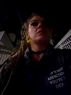 Horny hippie online show from November 2, 2025, 4:26 am