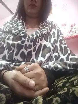 Juliekhan 98 online show from January 12, 2026, 9:03 am