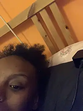    Hannah    online show from November 27, 2025, 2:41 pm