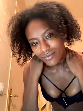    Hannah    online show from December 3, 2025, 6:06 pm