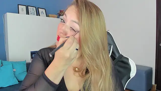 Anto Thompson online show from April 9, 2026, 8:25 pm