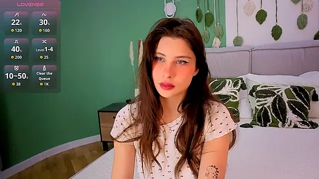 Danielle Eddwards online show from February 18, 2026, 2:35 pm