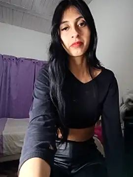 Im Kloe online show from January 7, 2026, 2:03 am