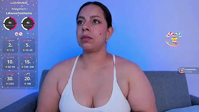 jimena chic1 online show from June 21, 2026, 4:31 pm
