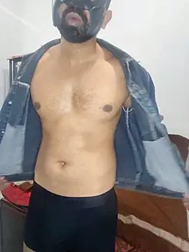 Amit22122 online show from January 7, 2026, 12:46 am